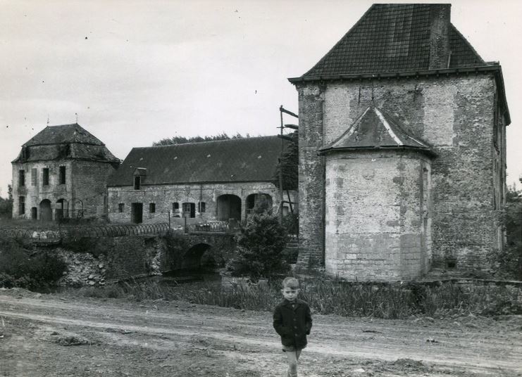 Chateau du Mesnil à Brasménil (Années '30)
