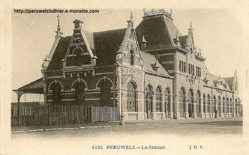 Gare façade (6)