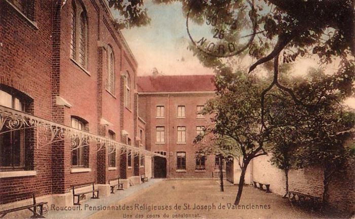Pensionnat St-Joseph (3)) à Roucourt