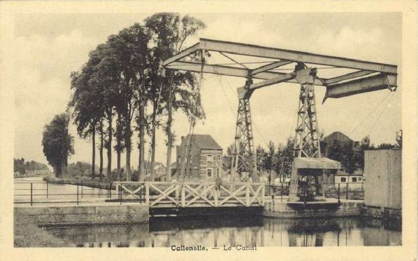 Pont levis du canal