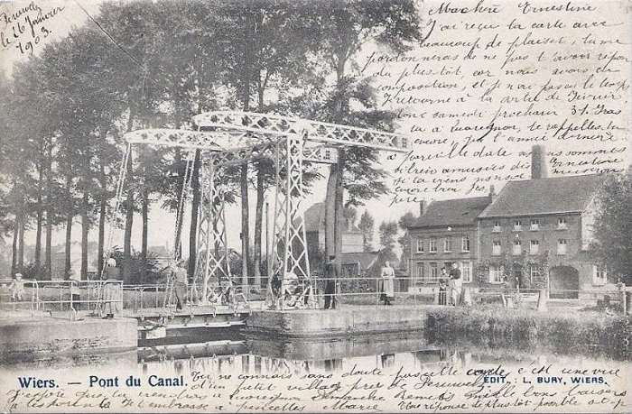 Pont-levis sur l'ancien canal (3)
