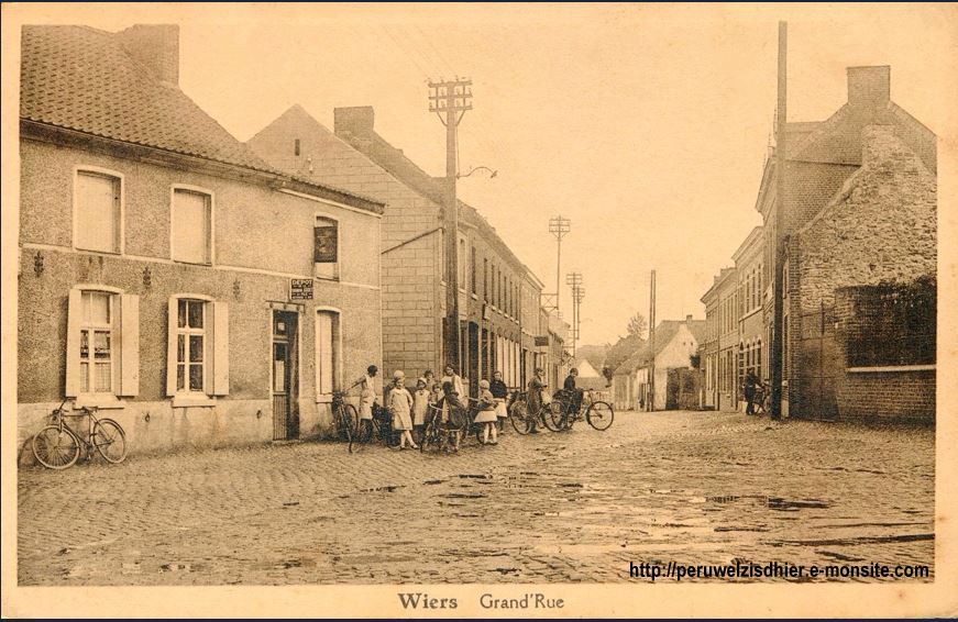 La Grand-rue dans l'Entre-deux-guerres